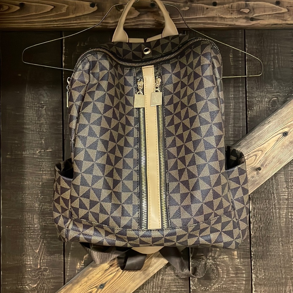 Look alike Louis Vuitton backpack, purse